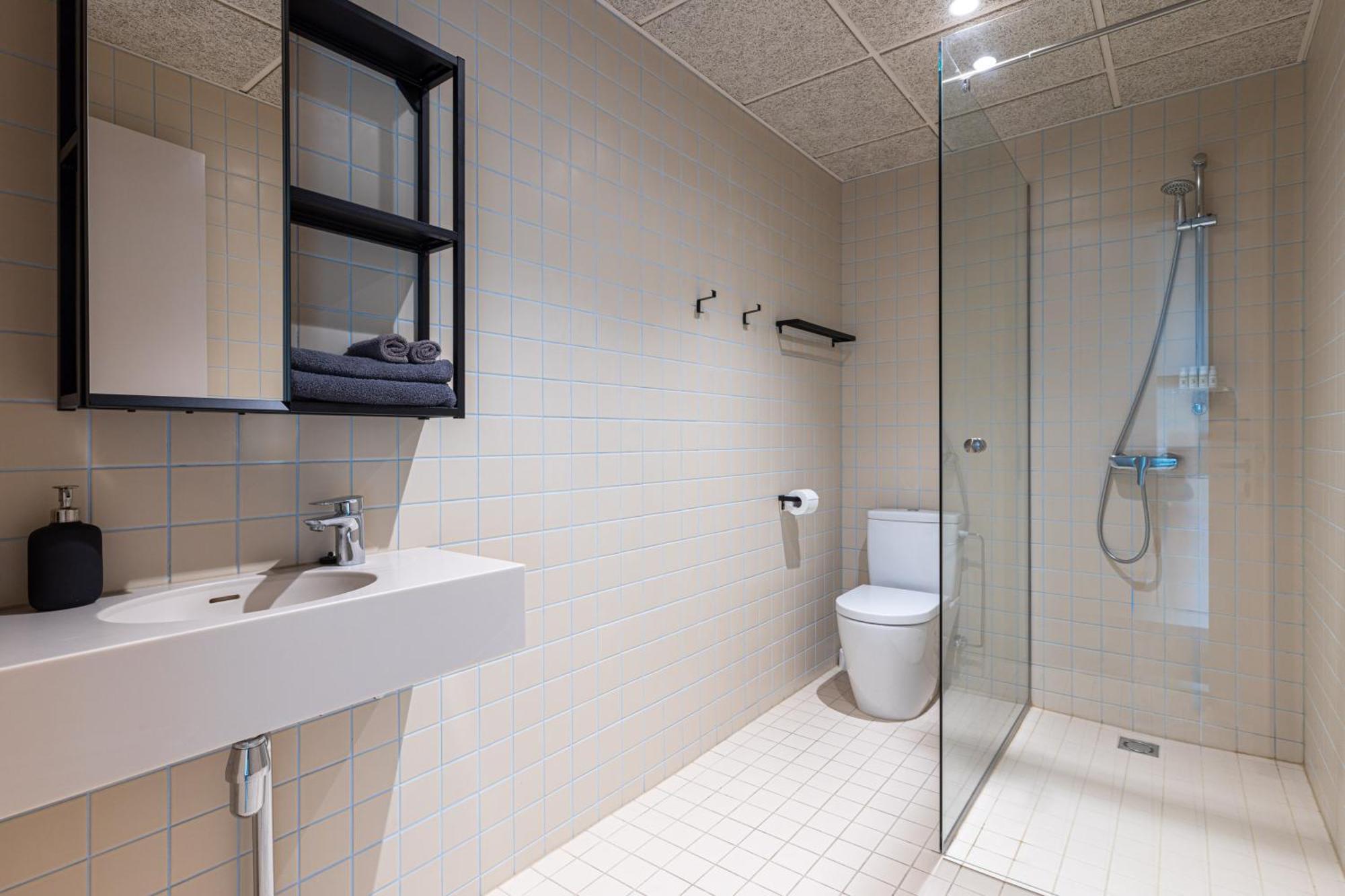 Hugo Apartment Hotel Тарту Екстериор снимка