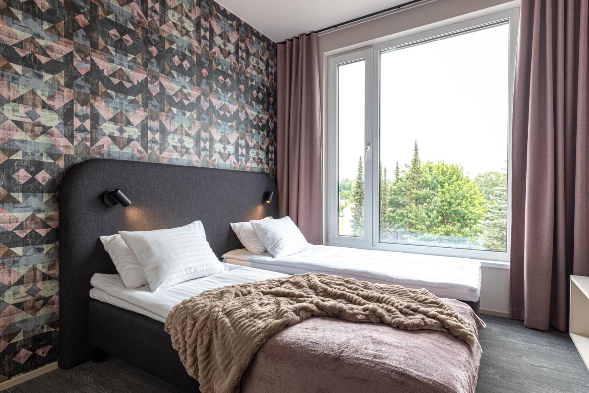 Hugo Apartment Hotel Тарту Екстериор снимка