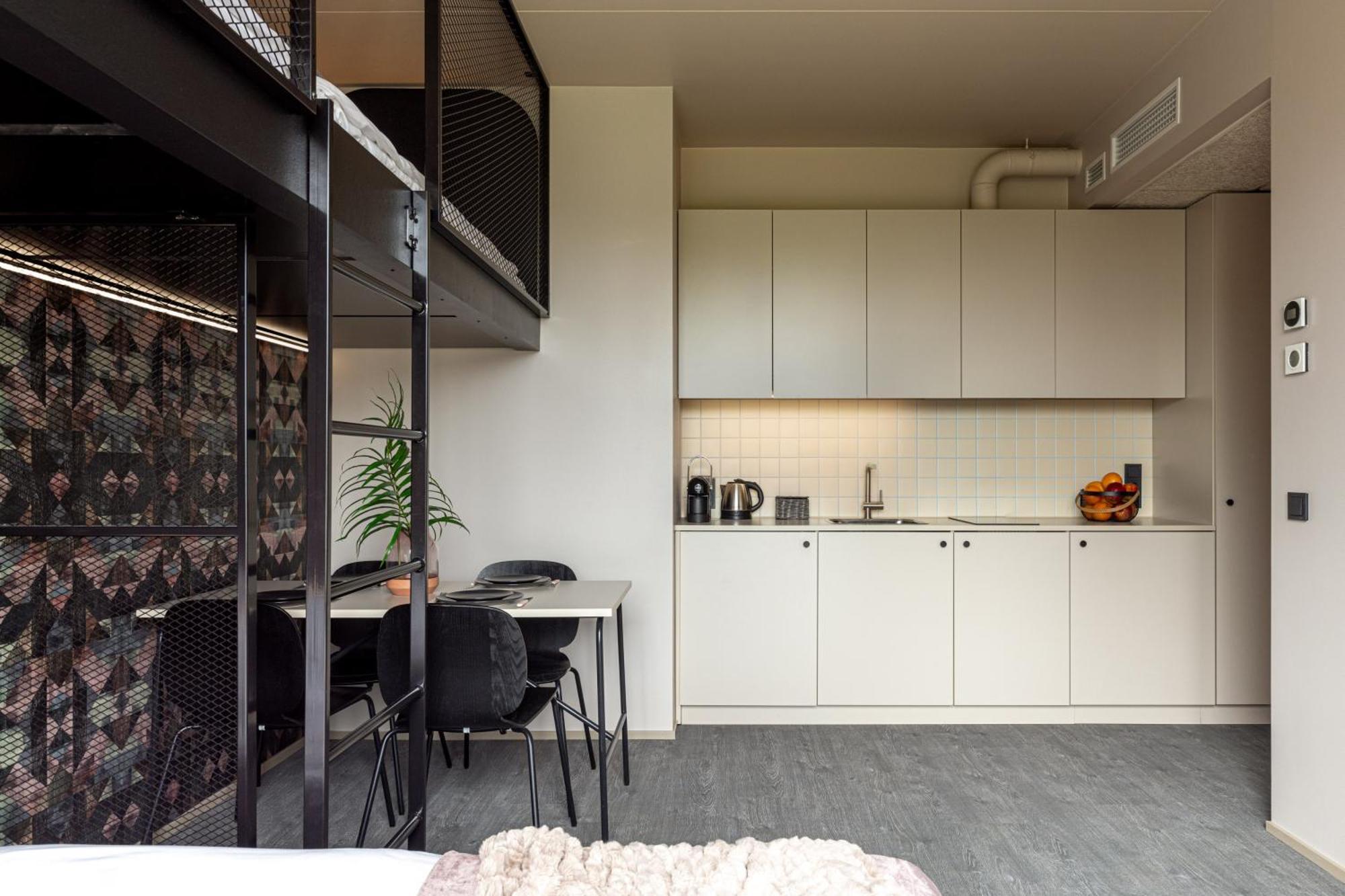 Hugo Apartment Hotel Тарту Екстериор снимка