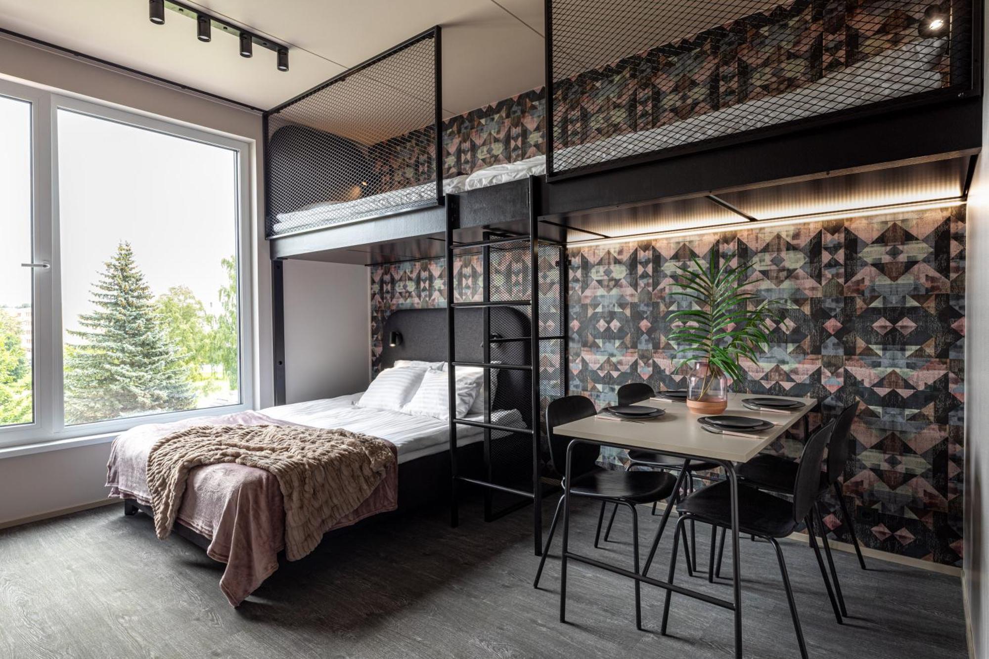 Hugo Apartment Hotel Тарту Екстериор снимка